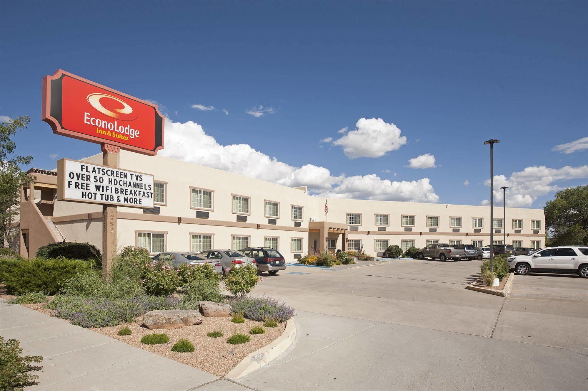 Econo Lodge Inn & Suites Santa Fe Exterior foto